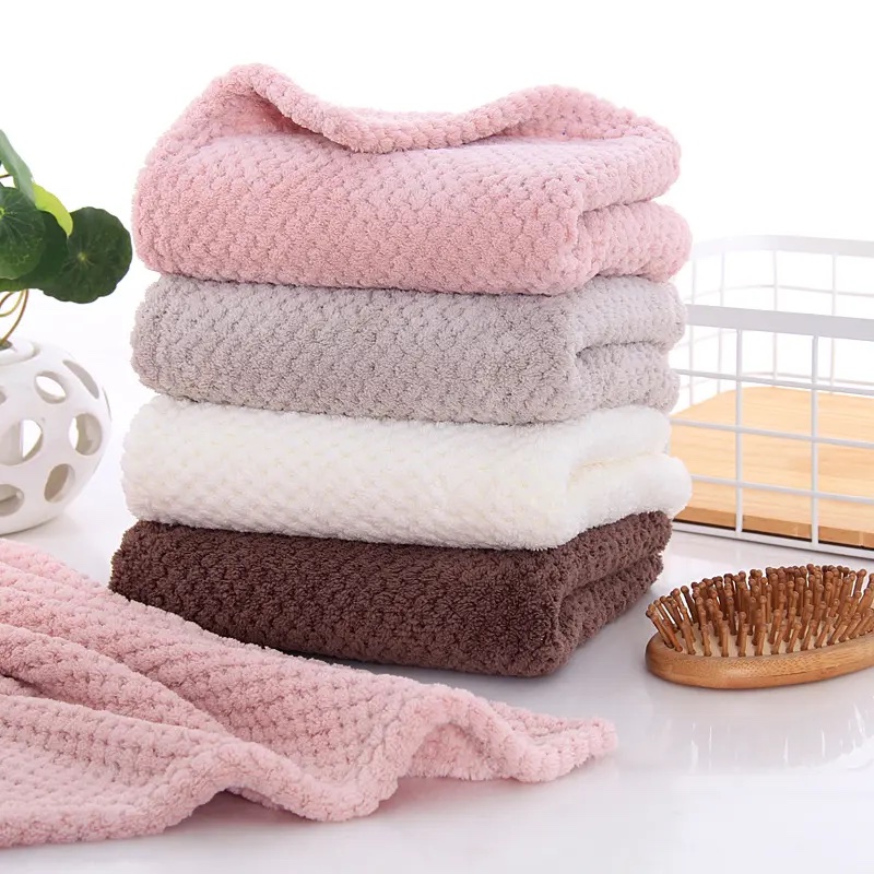 Волнистое полотенце с лентами голубое Tidy, 35х75см